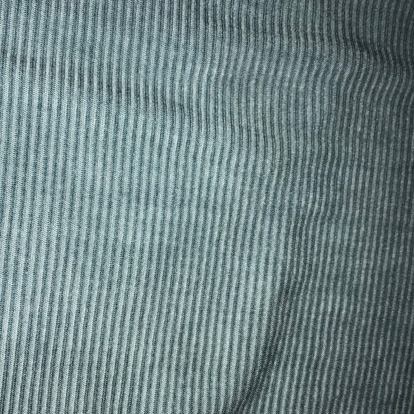 Used Ribbed shirt - Picture 2 of 4